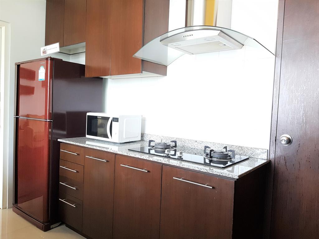 P.T. Court Hotel Bangkok Luaran gambar
